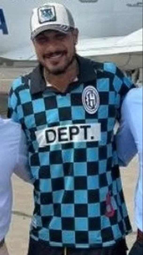 Paolo Guerrero lució un costoso look de exclusivos diseñadores norteamericanos/Foto: Club César Vallejo Paolo Guerrero lució un costoso look de exclusivos diseñadores norteamericanos/Foto: Club César Vallejo
