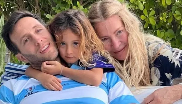 Tomás Yankelevich, Mila y Cris Morena en un momento familiar / Instagram