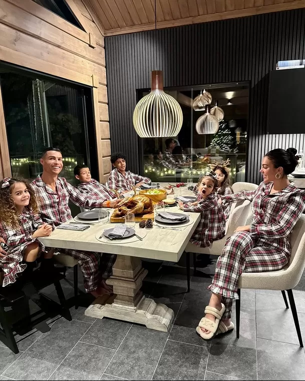 La Navidad del 2024 de Cristiano Ronaldo y Georgina Rodríguez / Instagram