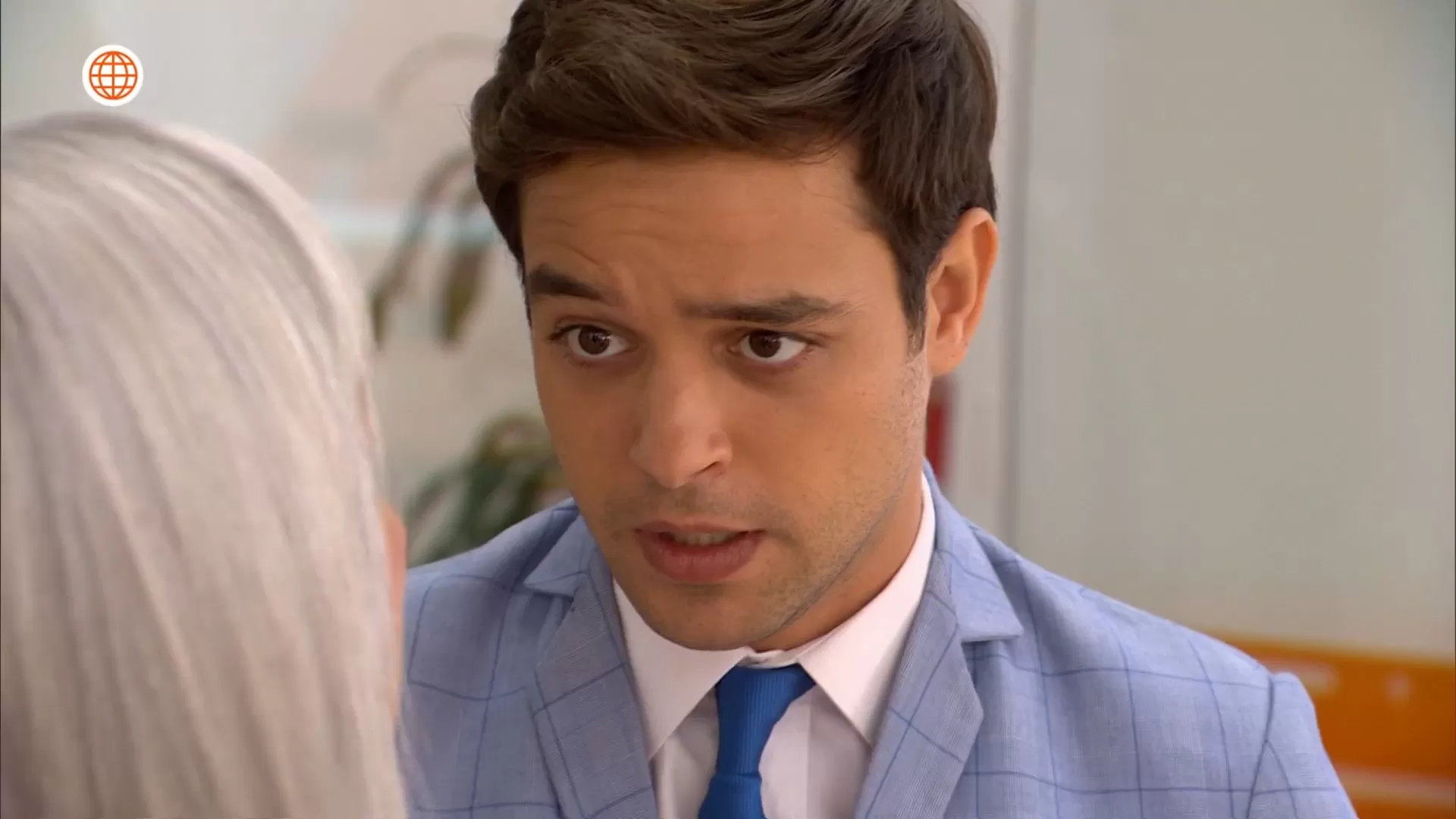 Cristóbal se negó a despedir a empleada por amor a July. Fuente: AméricaTV Cristóbal se negó a despedir a empleada por amor a July. Fuente: AméricaTV