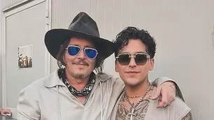  Christian Nodal presume foto junto con Johnny Depp. Fuente: Instagram