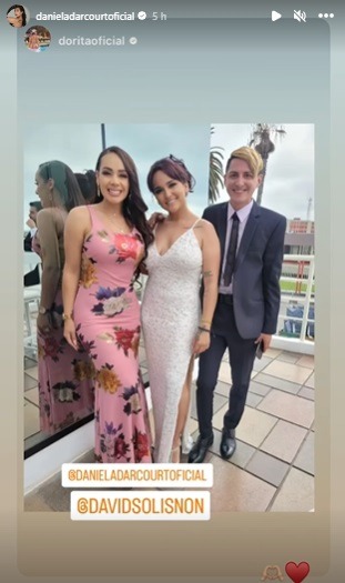 Daniela Darcourt recibió duras críticas tras asistir a una boda vestida de blanco