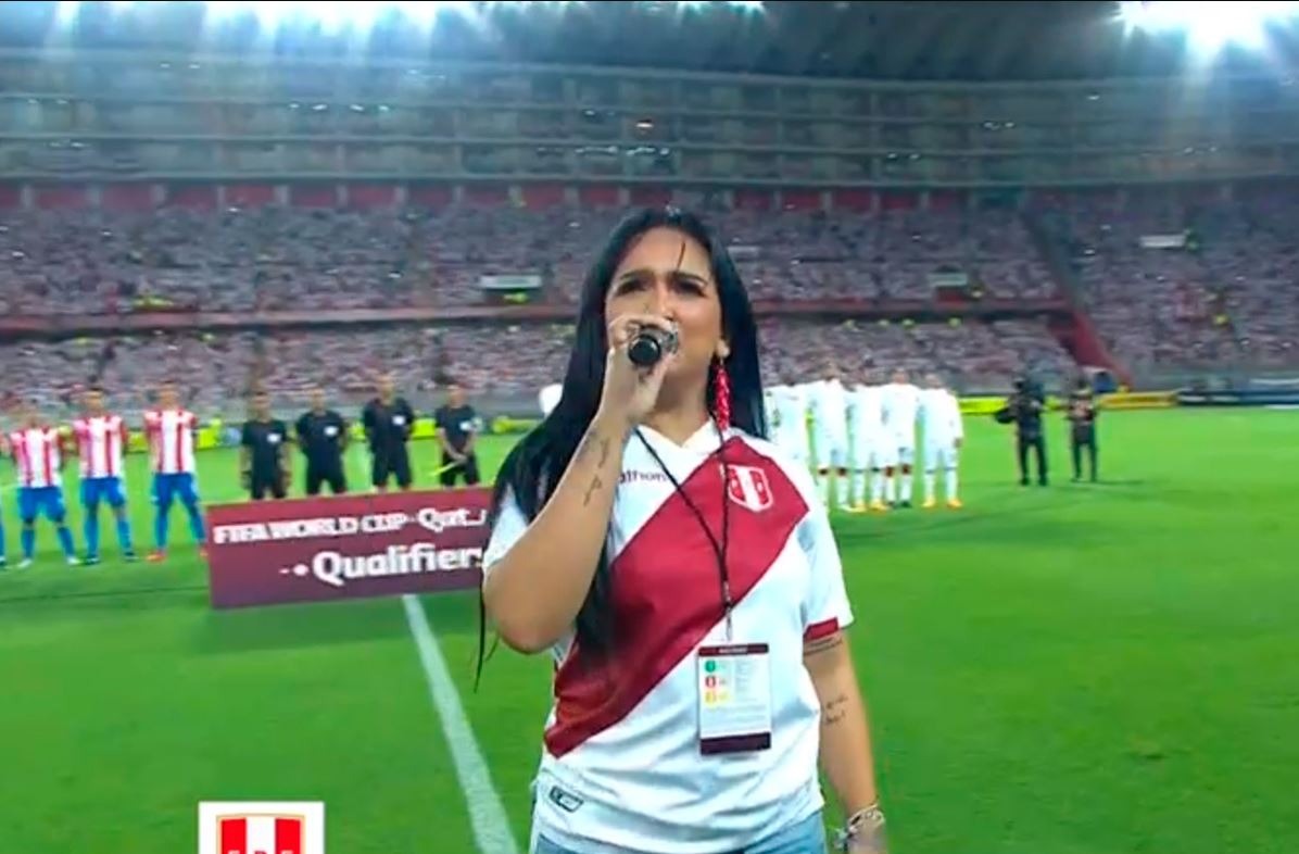 Daniela Darcourt interpretó el Himno Nacional del Perú en el partido Perú vs Paraguay el pasado 7 de junio/Foto: Instagram