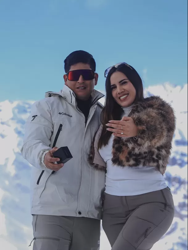 Darinka Ramírez fue sorprendida por su pareja Sebastián González / IG: darinkaramirezl Darinka Ramírez fue sorprendida por su pareja Sebastián González / IG: darinkaramirezl