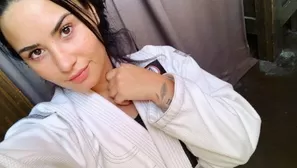 La cantante juvenil Demi Lovato lo hizo de nuevo y se mostró al natural