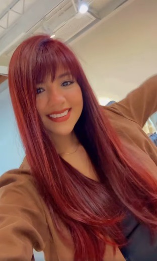 Devora Merino sorprendió con nuevo look en sus redes sociales. Fuente: Instagram