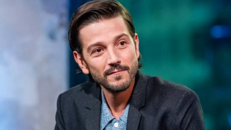 Diego Luna hizo frente a las crísticas. Foto: Hola USA