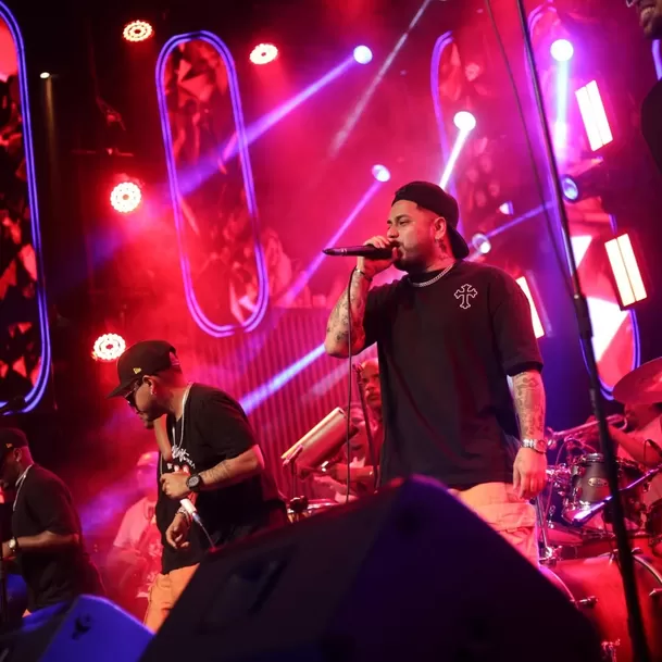 Dueño de orquesta 'Barrio Fino' ignoró agresión de Bryan Torres a Samahara Lobatón / Instagram Dueño de orquesta 'Barrio Fino' ignoró agresión de Bryan Torres a Samahara Lobatón / Instagram