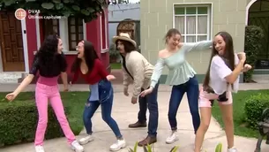 Oliverio baila tik tok con las chicas del barrio San José