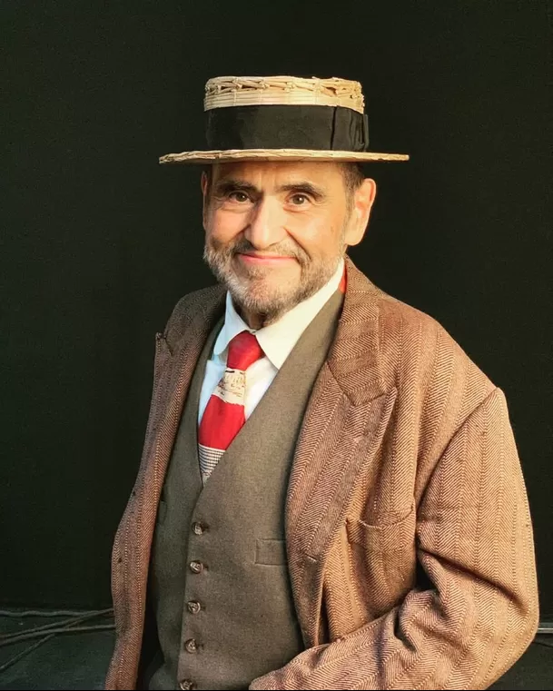 Desde hace unas horas, circula la falsa información sobre la muerte del actor Édgar Vivar / Instagram