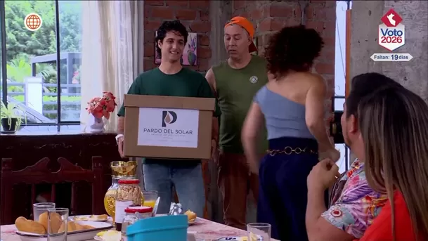 Eduardo sorprendió a los Gonzales con regalos / AméricaTV Eduardo sorprendió a los Gonzales con regalos / AméricaTV
