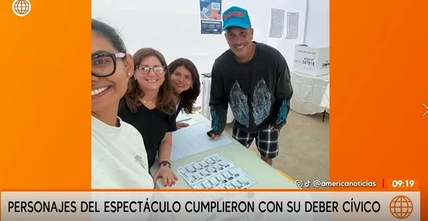 Paolo Guerrero asistió a centro de votación / Captura