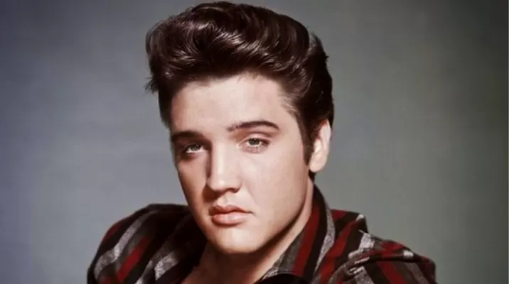 Elvis Presley es una de las estrellas más importantes de la música estadounidense del siglo XX. Foto: EsquireMéxico Elvis Presley es una de las estrellas más importantes de la música estadounidense del siglo XX. Foto: EsquireMéxico