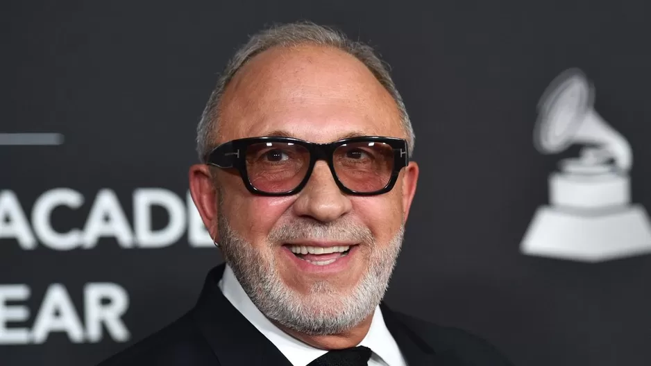 El productor musical Emilio Estefan se vacunó este miércoles en Miami. Foto: Al día news