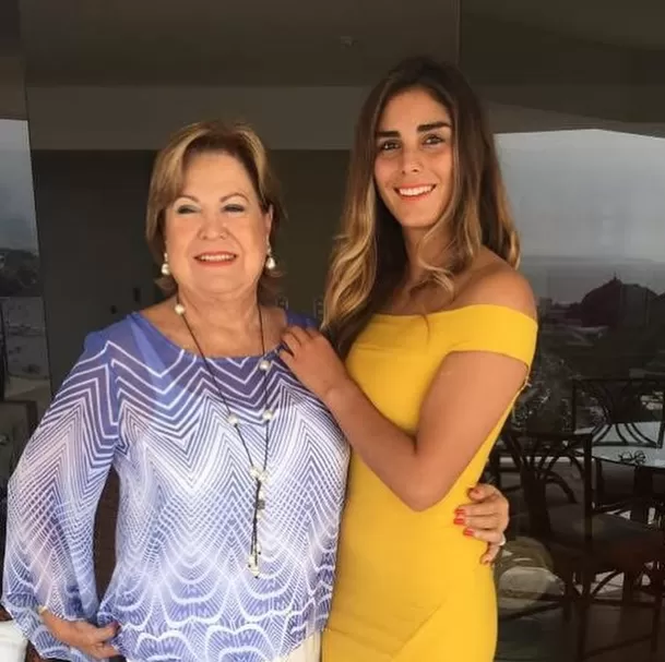 En su mensaje de despedida, Vania Torres resaltó el gran amor que siente por su abuela / Instagram
