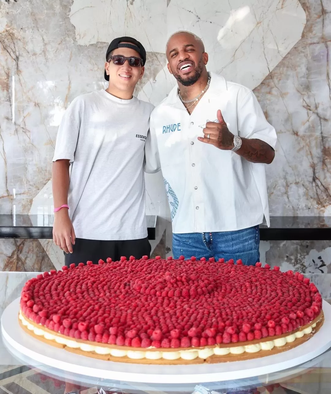 Jefferson Farfán en su cumpleaños con Adriano / Instagram