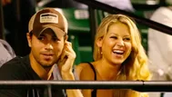 Enrique Iglesias se divierte 'conversando' con uno de sus mellizos con Anna Kournikova