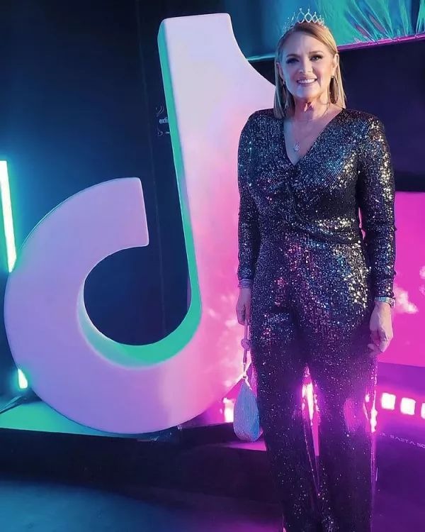 Erika Buenfil, de actriz de telenovelas a ser la ‘Reina del Tik Tok’