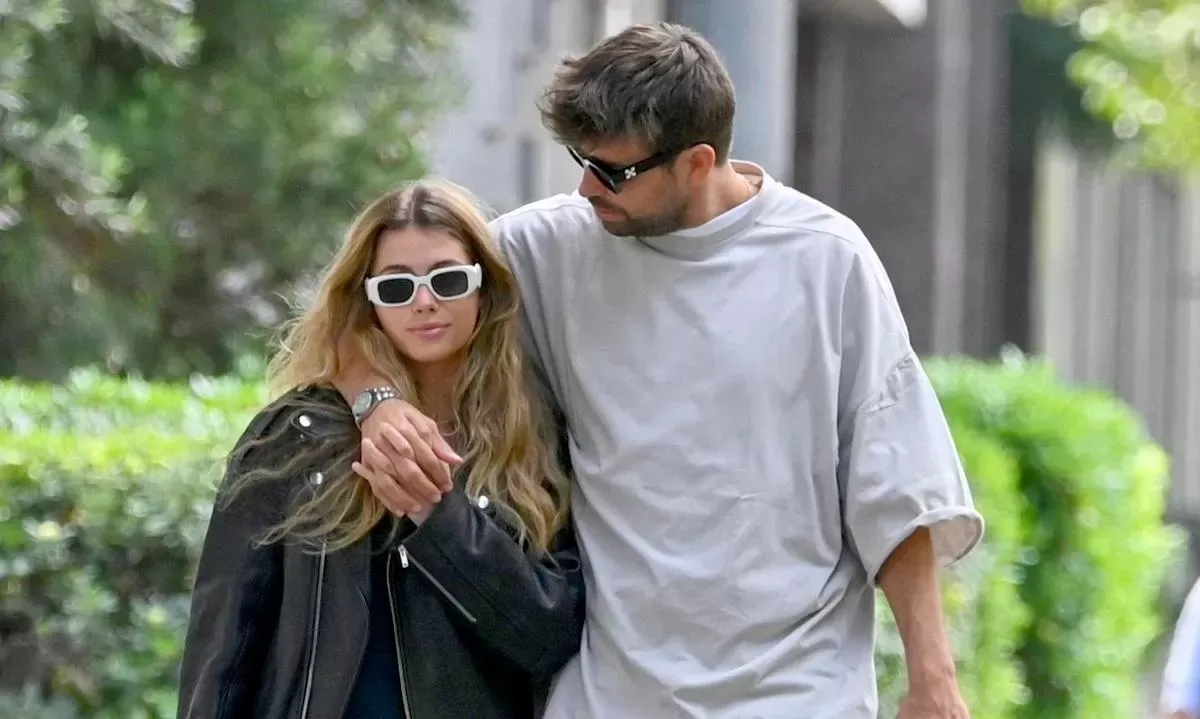 Clara Chía y Gerard Piqué. Fuente: ¡Hola!