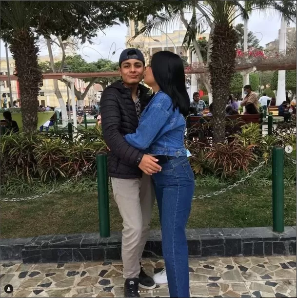 Jhanina Tocto fue pareja del joven cantante Kevin Pedraza y al parecer estuvieron comprometidos en matrimonio / Foto: IG Jhanina Tocto