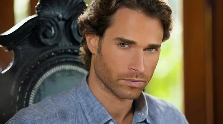 Este actor aseguró que “nunca” trabajaría con Sebastián Rulli y ahora compartirán novela Este actor aseguró que “nunca” trabajaría con Sebastián Rulli y ahora compartirán novela