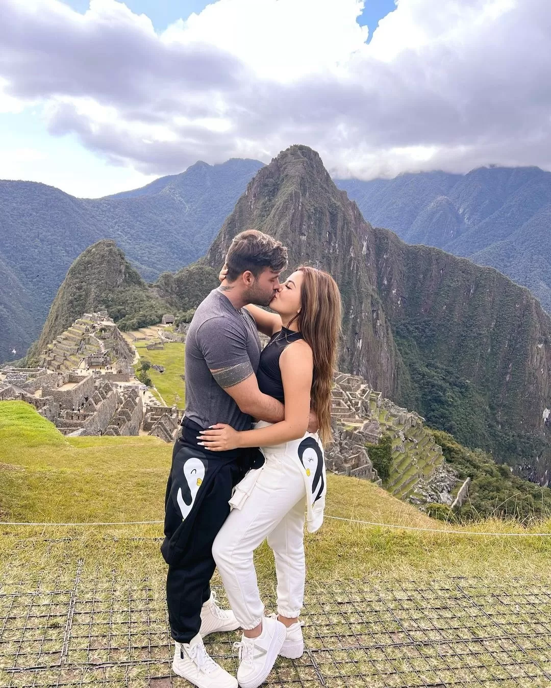 Estrella Torres y Kevin Salas en Cusco / Fuente: Instagram