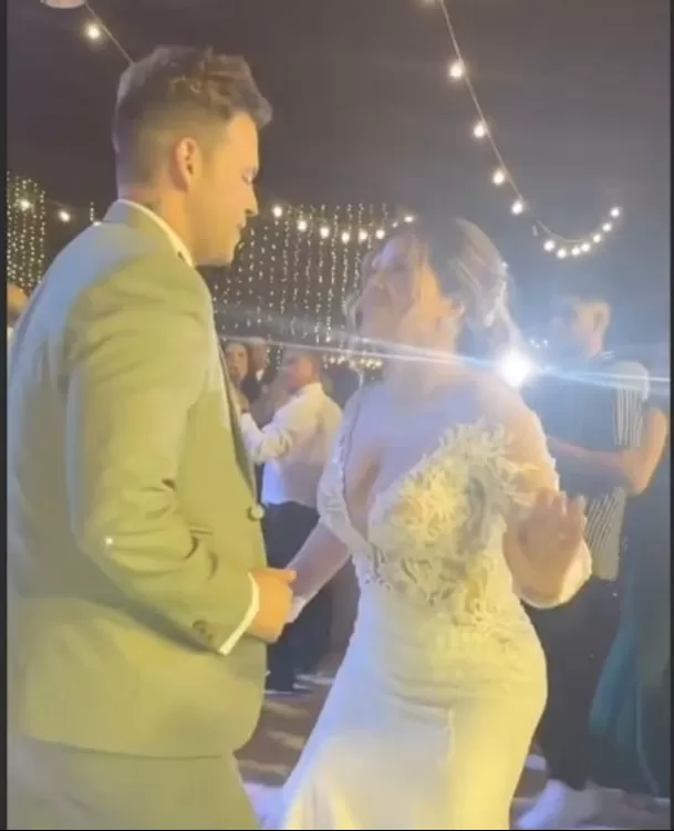 Estrella Torres y Kevin Salas no escatimaron gastos y contrataron alrededor de cuatro orquestas  para su boda / Foto: IG Estrella Torres