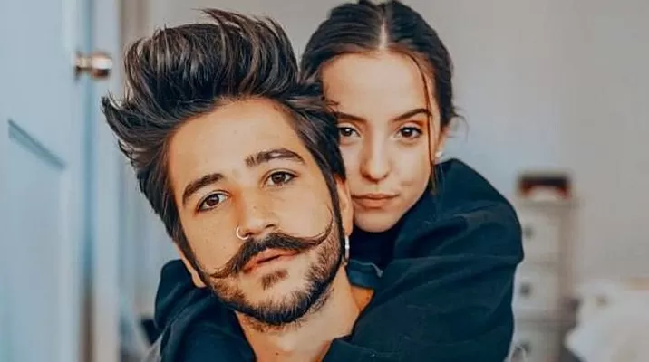 Mau Montaner estimó que le hizo un bien a Evaluna y a Camilo. Foto: Diario Italia Mau Montaner estimó que le hizo un bien a Evaluna y a Camilo. Foto: Diario Italia