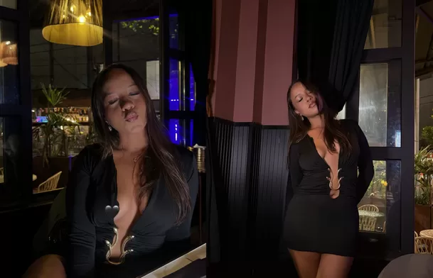 La hermana menor de Angie Arizaga celebró sus 25 años con una elegante y sensual sesión de fotografías que rápidamente se robó los elogios de sus seguidores en redes sociales Video: Instagram @evelynarizaga.aa La hermana menor de Angie Arizaga celebró sus 25 años con una elegante y sensual sesión de fotografías que rápidamente se robó los elogios de sus seguidores en redes sociales Video: Instagram @evelynarizaga.aa
