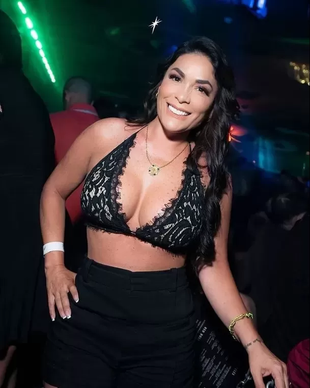 Evelyn Vela denunció que Melissa Klug y sus hijos abusaron de su hospitalidad. Foto y video: Instagram/@evelynvelaa