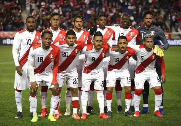 Miguel Trauco junto a sus compañeros de la Selección Peruana / Instagram Miguel Trauco Miguel Trauco junto a sus compañeros de la Selección Peruana / Instagram Miguel Trauco