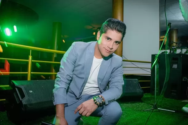 Jhair Ylanzo tiene 25 años y ha sido parte de la orquesta 'Caribeños de Guadalupe' / Instagram Jhair Ylanzo tiene 25 años y ha sido parte de la orquesta 'Caribeños de Guadalupe' / Instagram