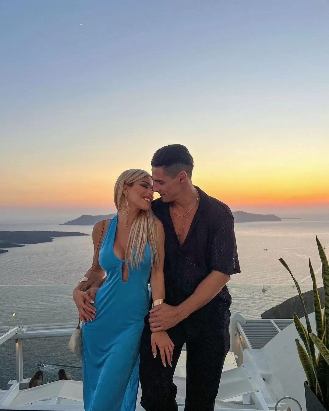 Facundo González y Oriana Marzoli en Santorini / Instagram