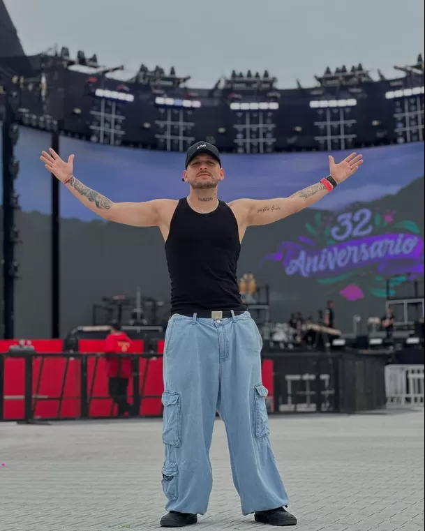 Rodrigo Rodríguez era parte del staff de baile de 'Corazón Serrano' y participó en el show por los 32 años de la orquesta / Instagram Rodrigo Rodríguez era parte del staff de baile de 'Corazón Serrano' y participó en el show por los 32 años de la orquesta / Instagram