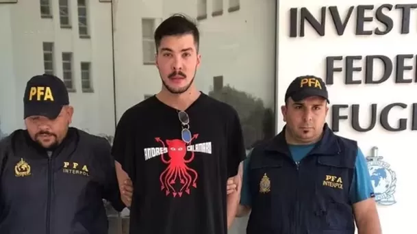 Dan Masciarelli tras ser detenido en Argentina por la PFA. Fuente: Infobae Dan Masciarelli tras ser detenido en Argentina por la PFA. Fuente: Infobae
