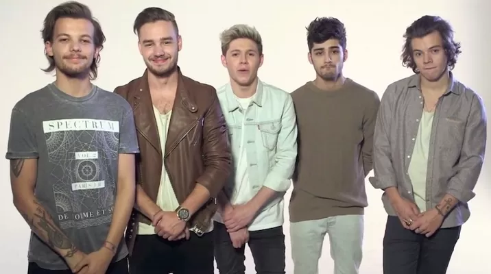 Fanáticas de One Direction piden a Bruno Pinasco que entreviste a la banda Fanáticas de One Direction piden a Bruno Pinasco que entreviste a la banda