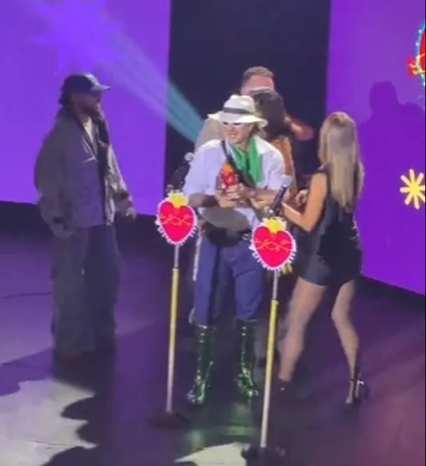 Feid emocionó al dedicarle mensaje a Karol G/ Captura Tik Tok Feid emocionó al dedicarle mensaje a Karol G/ Captura Tik Tok