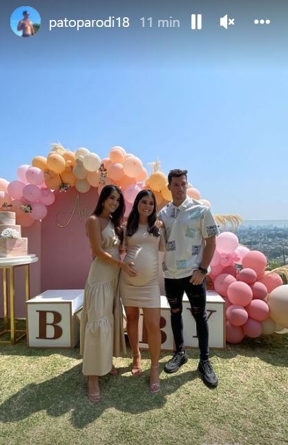 Flavia Laos llegó así al baby shower de la hermana de Patricio Parodi 