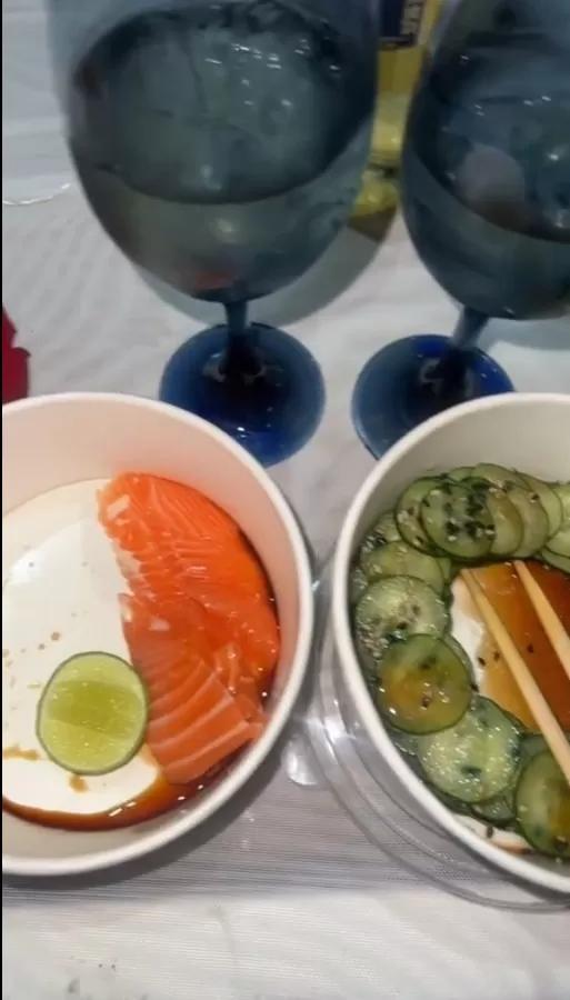 Flavia eligió la comida japonesa para su noche especial con Austin/ Foto: TikTok Flavia Laos