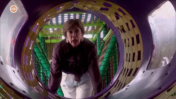 Francesca vivió aterrador momento al quedar atrapada en los juegos buscando a Angelita / AméricaTV Francesca vivió aterrador momento al quedar atrapada en los juegos buscando a Angelita / AméricaTV