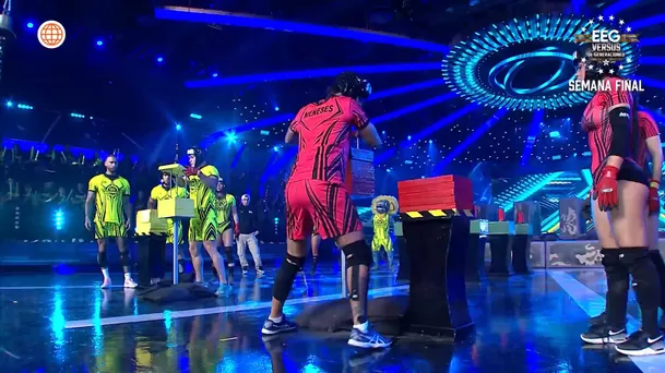 Gabriel Meneses perdió insólito punto por jugar de espaldas a la cámara. Fuente: AméricaTV