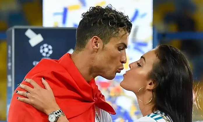 Georgina Rodríguez apoya orgullosa a Cristiano Ronaldo tras lograr récord en el Mundial - América Noticias