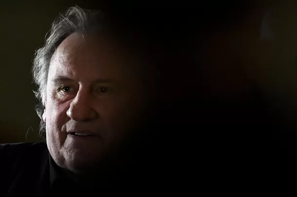 Gérard Depardieu fue declarado culpable de agresión sexual / AFP