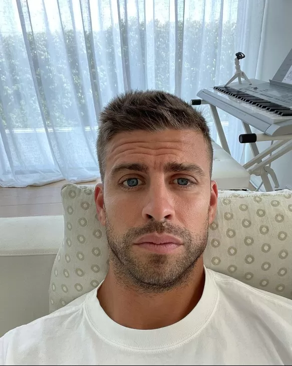 Según la versión de Gerard PIqué su mejor escape fue ignorar los comentarios y centrarse en sus padres y amigos cercanos/ Foto: Instagram