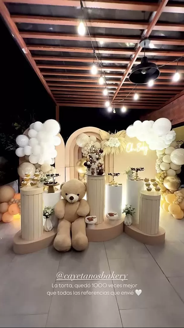 Así celebró Gianella Marquina babyshower de su madrastra. Foto: Instagram/@gianemarquina