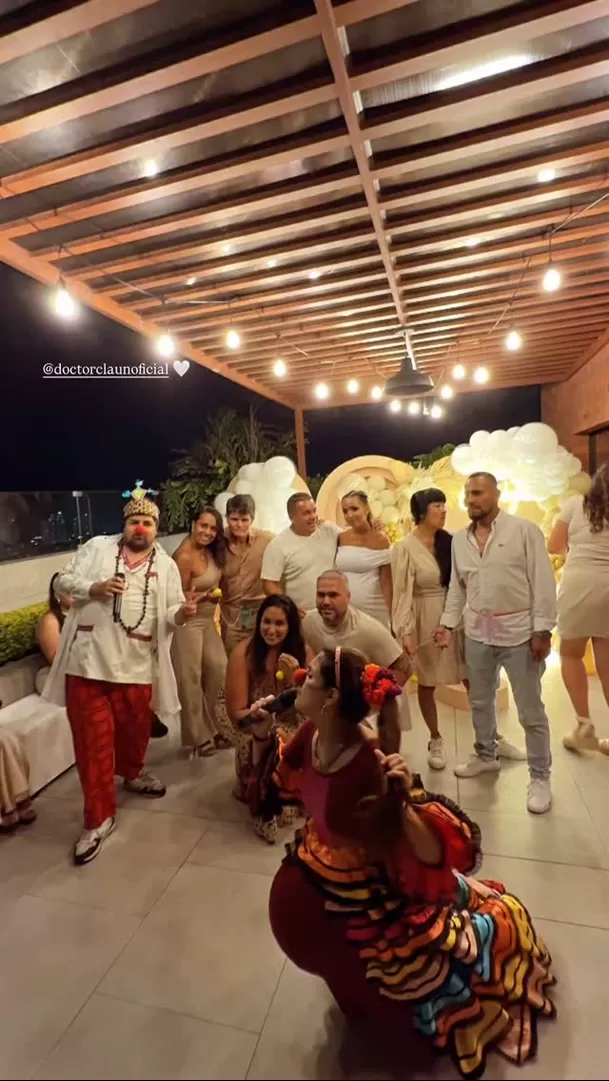 Así celebró Gianella Marquina babyshower de su madrastra. Foto: Instagram/@gianemarquina