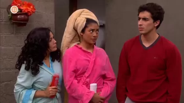 Jimmy se hace el desentendido pero está enterado de TODO. Foto: América TV Jimmy se hace el desentendido pero está enterado de TODO. Foto: América TV