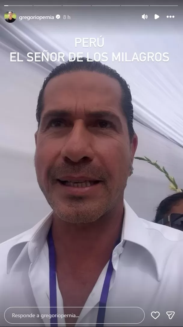 Gregorio Pernía en procesión del Señor de los Milagros/ Captura