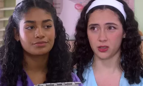 Guadalupe Farfán y Daniela Olaya interpretaban a 'July' y 'Lucero' en Al fondo hay sitio / AméricaTV