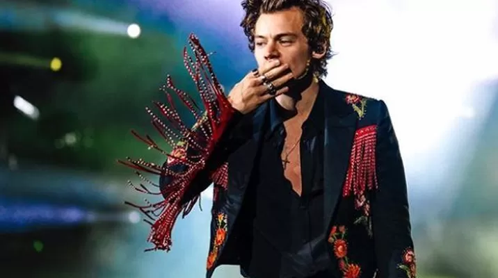 El ex integrante de One Direction alegró a sus fans con la noticia del estreno de ‘Fine Line’ El ex integrante de One Direction alegró a sus fans con la noticia del estreno de ‘Fine Line’